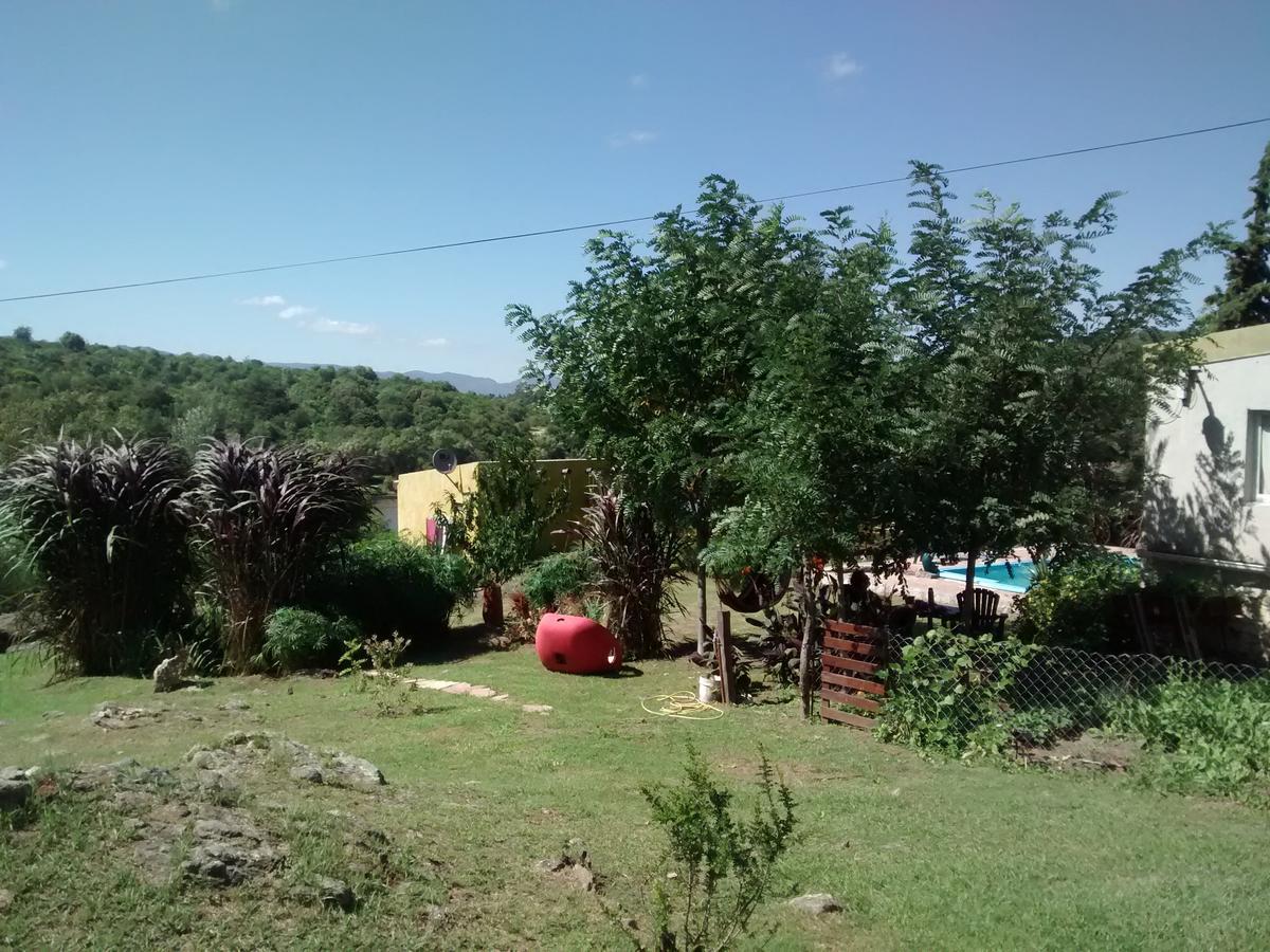 Hotel Las Acacias Refugio De Descanso La Falda Exterior foto
