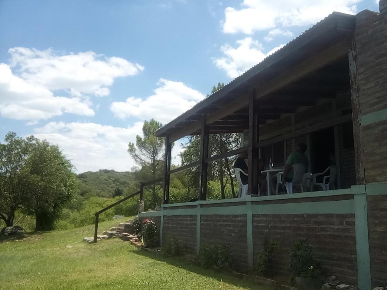 Hotel Las Acacias Refugio De Descanso La Falda Exterior foto